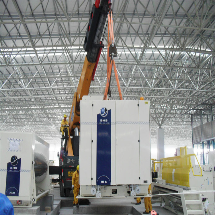 廉江起重吊装小型吊车的日常检查维护